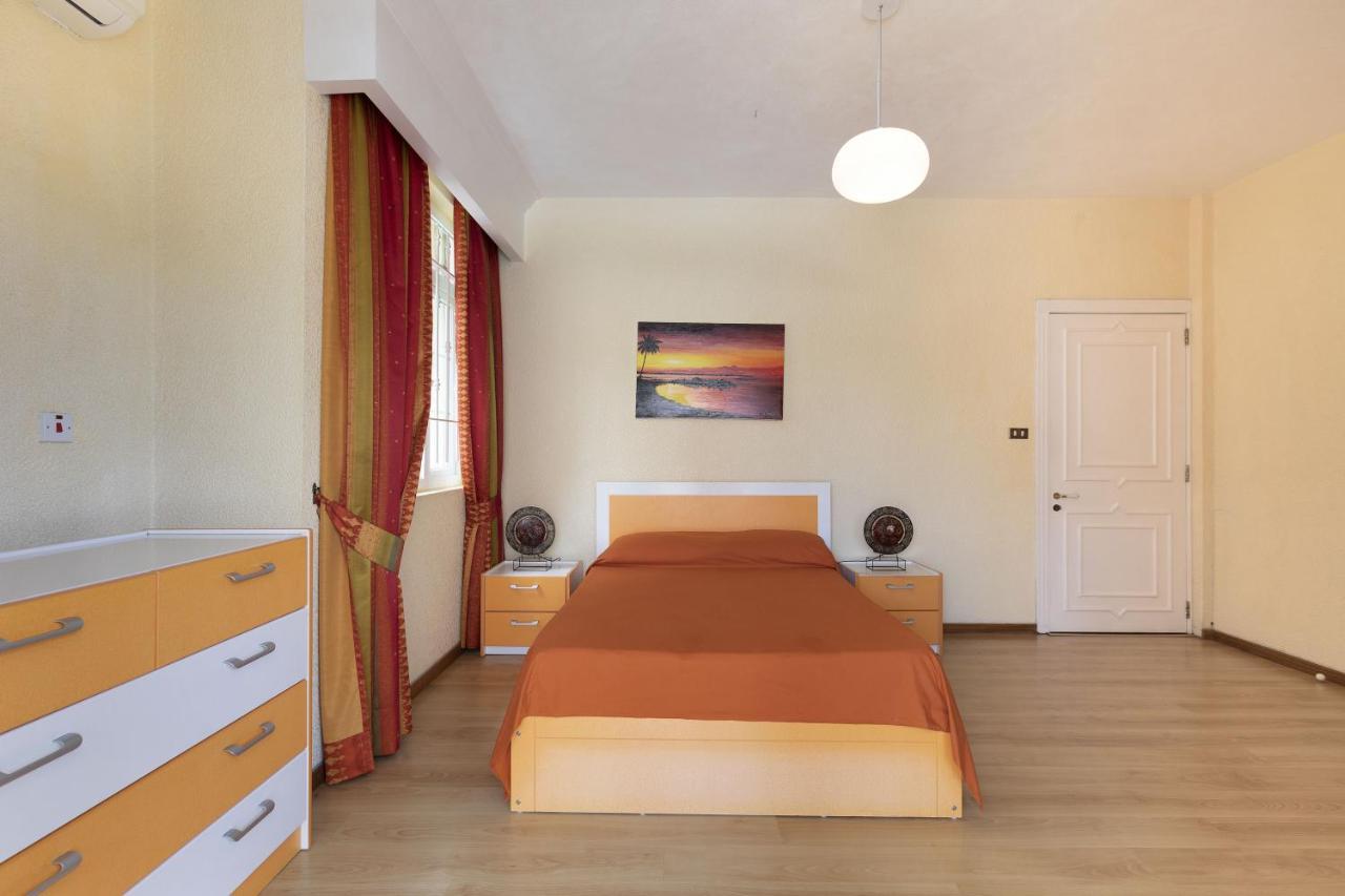 Apartment Orchid Гранд-Бэй Экстерьер фото